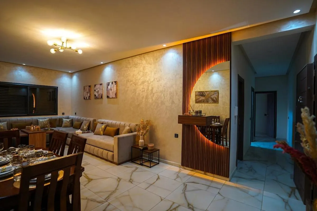 New And Luxurious Apartment With A Pool 马拉喀什