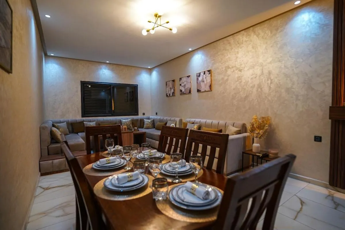 New And Luxurious Apartment With A Pool 马拉喀什