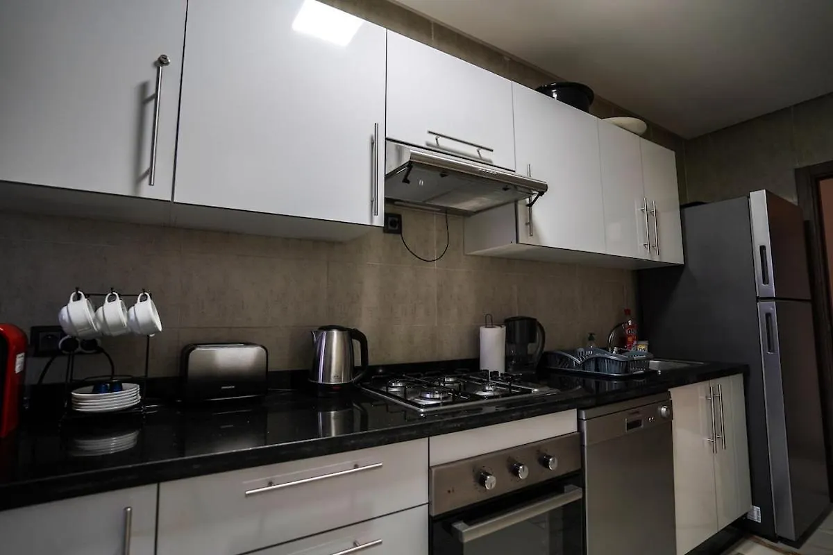New And Luxurious Apartment With A Pool 马拉喀什